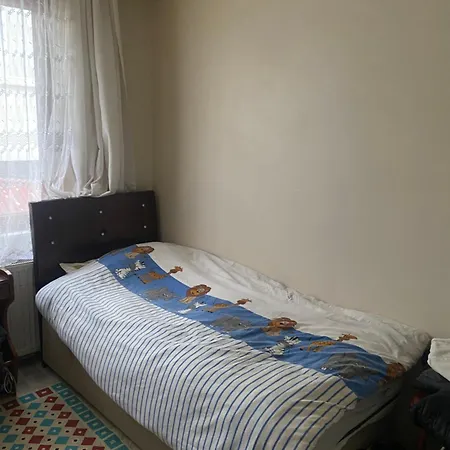 Halkali Istasyon Luks Homestay